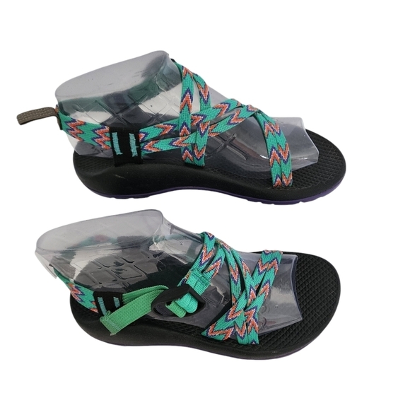 CHACO WOMENS ADJUSTABLE STRAP SANDAL - Picture 3 of 13